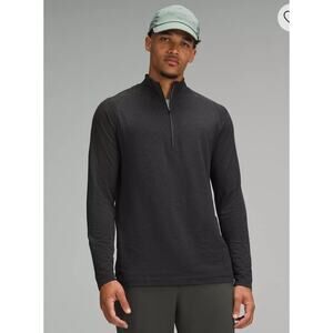 Lululemon Metal Vent Tech Half Zip, L, Gray/Black mens pull over